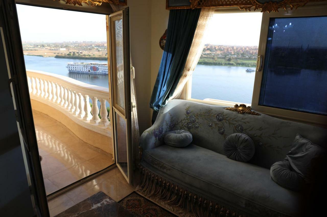 Maadi, Direct Nile River View From All Rooms Cairo Exterior foto