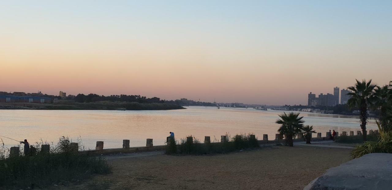 Maadi, Direct Nile River View From All Rooms Cairo Exterior foto