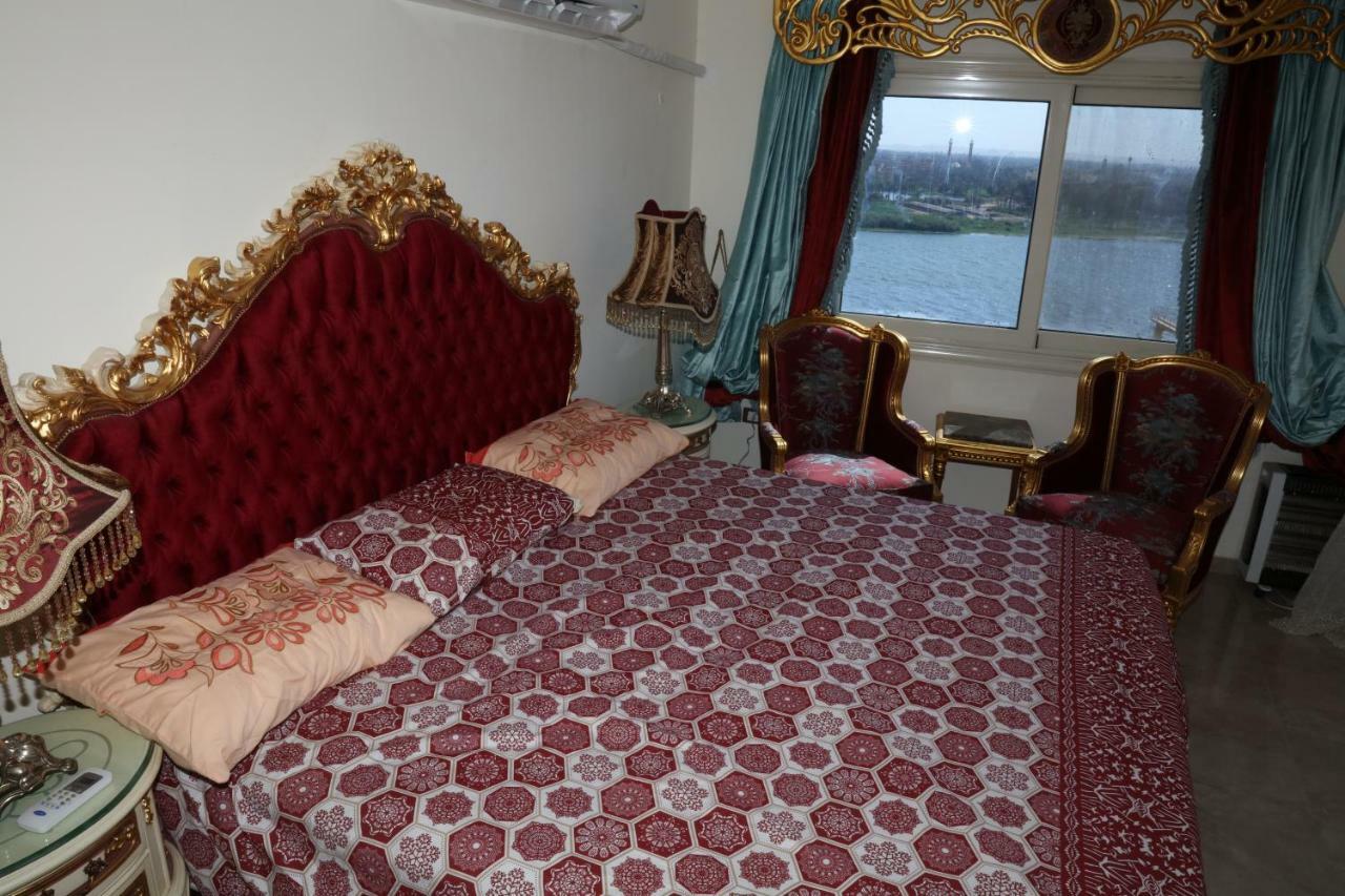 Maadi, Direct Nile River View From All Rooms Cairo Exterior foto