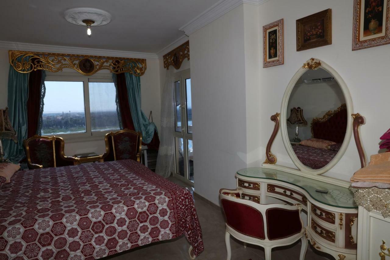 Maadi, Direct Nile River View From All Rooms Cairo Exterior foto